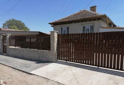 Как се прави монтаж на метални огради 1